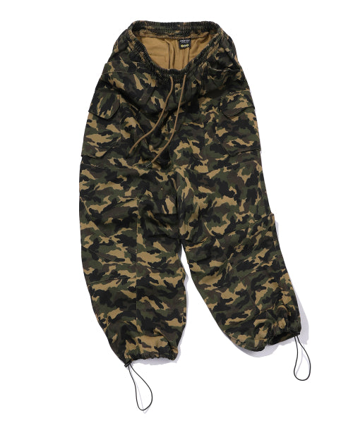 WIDE CARGO PANTS CAMO - 2 COLORS AS SHOWN