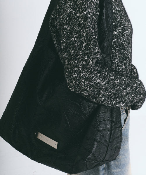 LEATHER WRINKLE TOTE BAG #徐睿知同款! BLACK