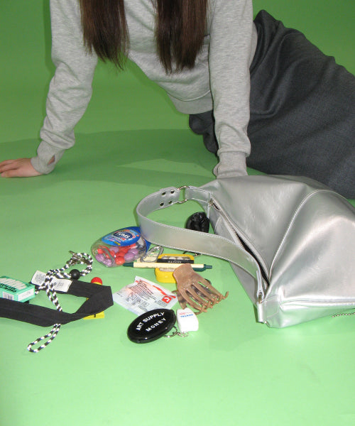 HALF MOON BAG (CRINKLE BLACK) - 2 COLORS SILVER