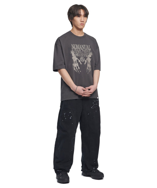 SKELETON HANDS T-SHIRT