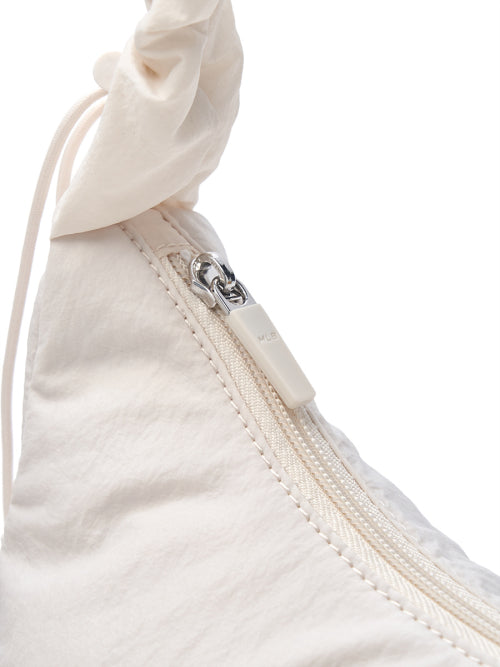 BASIC ATHLEISURE HOBO BAG NY #KARINA同款! - 3 COLORS CREAM
