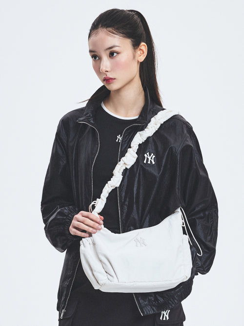 BASIC ATHLEISURE HOBO BAG NY #KARINA同款! - 3 COLORS CREAM