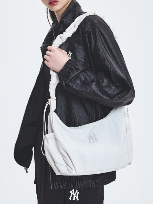 BASIC ATHLEISURE HOBO BAG NY #KARINA同款! - 3 COLORS CREAM