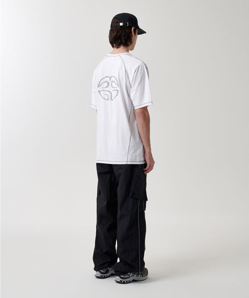 CURVED STITCH TEE - 2 COLORS