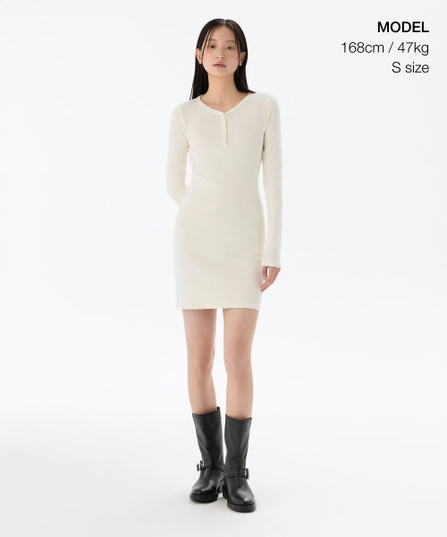 WOMENS RIBBED Y-NECK LONG SLEEVE MINI DRESS #韓韶禧同款! - 3 COLORS CREAM