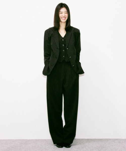 TAILORED STRIPE SUIT SET UP #徐睿知同款! - 2 COLORS BLACK