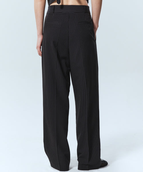 TAILORED STRIPE PINTUCK SLACKS #徐睿知同款! - 2 COLORS BLACK