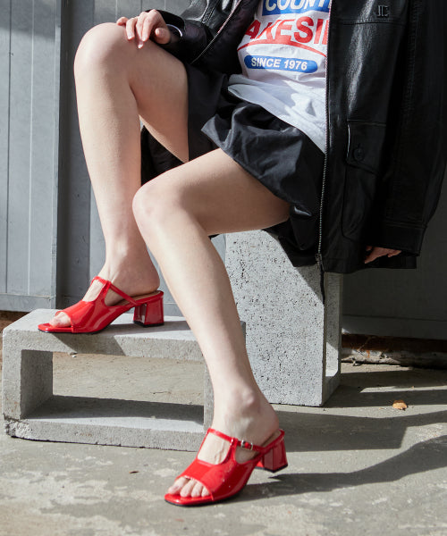 SQUARE MULE PUMPS LUNA RED