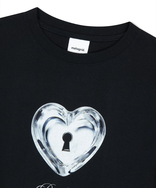HEART LOCK TEE - 2 COLORS