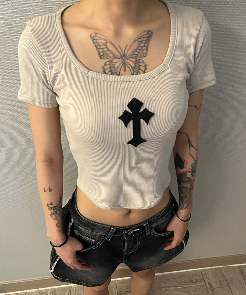 CROSS SQUARE NECK T-SHIRT - 8 COLORS BEIGE
