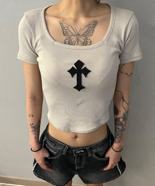 CROSS SQUARE NECK T-SHIRT - 8 COLORS BEIGE