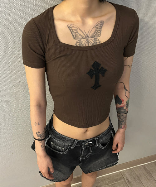 CROSS SQUARE NECK T-SHIRT - 8 COLORS BROWN