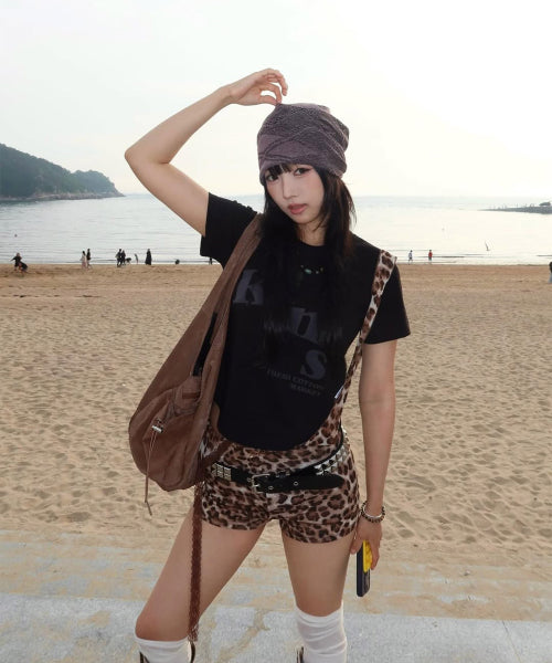MESSY ALPHA LOGO TEE - 3 COLORS BLACK