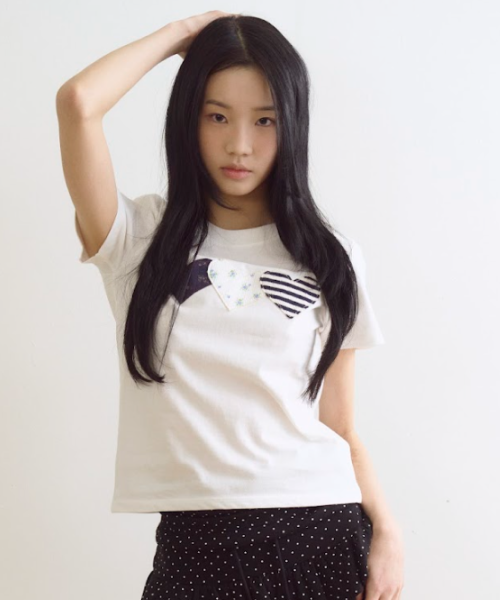 HEART PATCH COTTON T-SHIRT - 2 COLORS WHITE