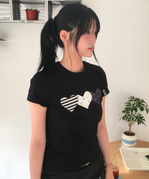 HEART PATCH COTTON T-SHIRT - 2 COLORS BLACK