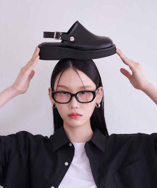 PLATFORM STRAP BLACK