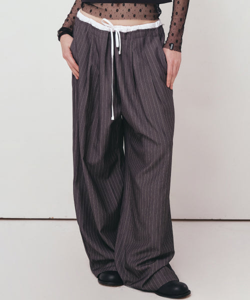 STRIPE LAYERED PINTUCK SLACKS #徐睿知同款! - 2 COLORS CHARCOAL