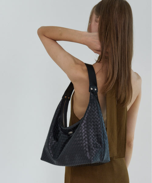 FLOW WEAVING HOBO BAG - 3 COLORS BLACK