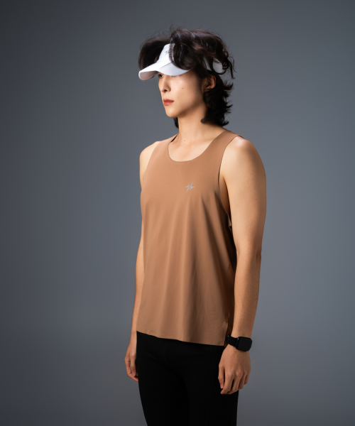 MICRO MESH PERFORMANCE SEAMLESS RUNNING SINGLET - 5 COLORS BLACK