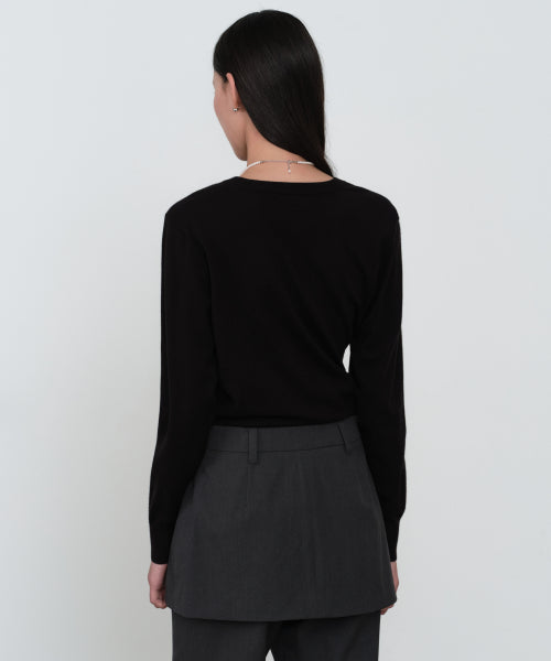 WOMEN'S ESSENTIAL V-NECK KNIT - 9 COLORS BLACK