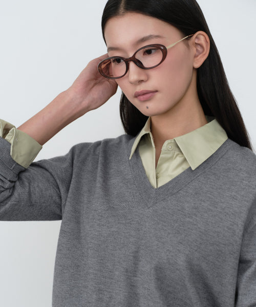 WOMEN'S ESSENTIAL V-NECK KNIT - 9 COLORS GREY