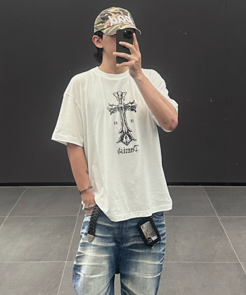 TEE CROSS GRAPHIC T-SHIRT - 2 COLORS WHITE