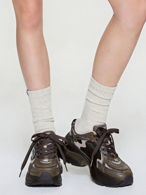CURVE RUNNER ENAMEL NY #KARINA同款! - 2 COLORS BROWN