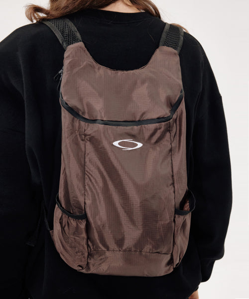 LIGHTWEIGHT SLIM BACKPACK - 2 COLORS BROWN