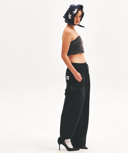MESSY ALPHA LOGO SWEATPANTS - 3 COLORS BLACK