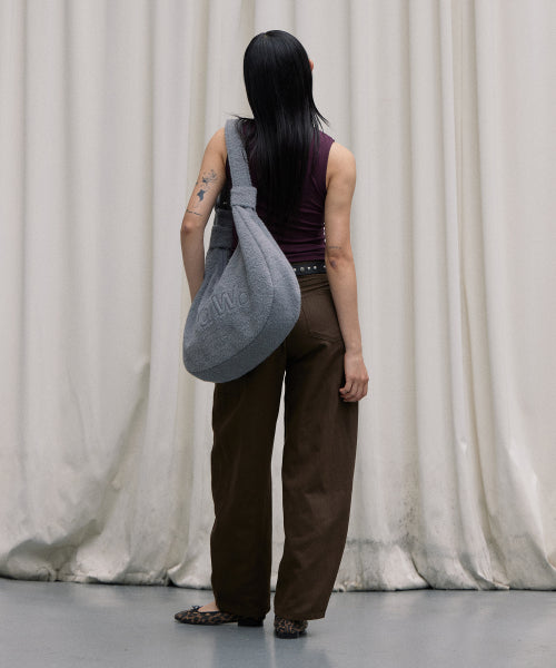 WOOL CROSS PEBBLE BAG - 5 COLORS