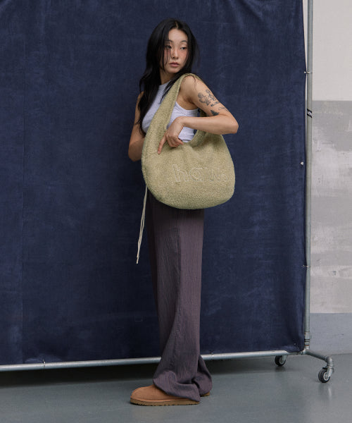 BOUCLE PEBBLE BAG - 4 COLORS