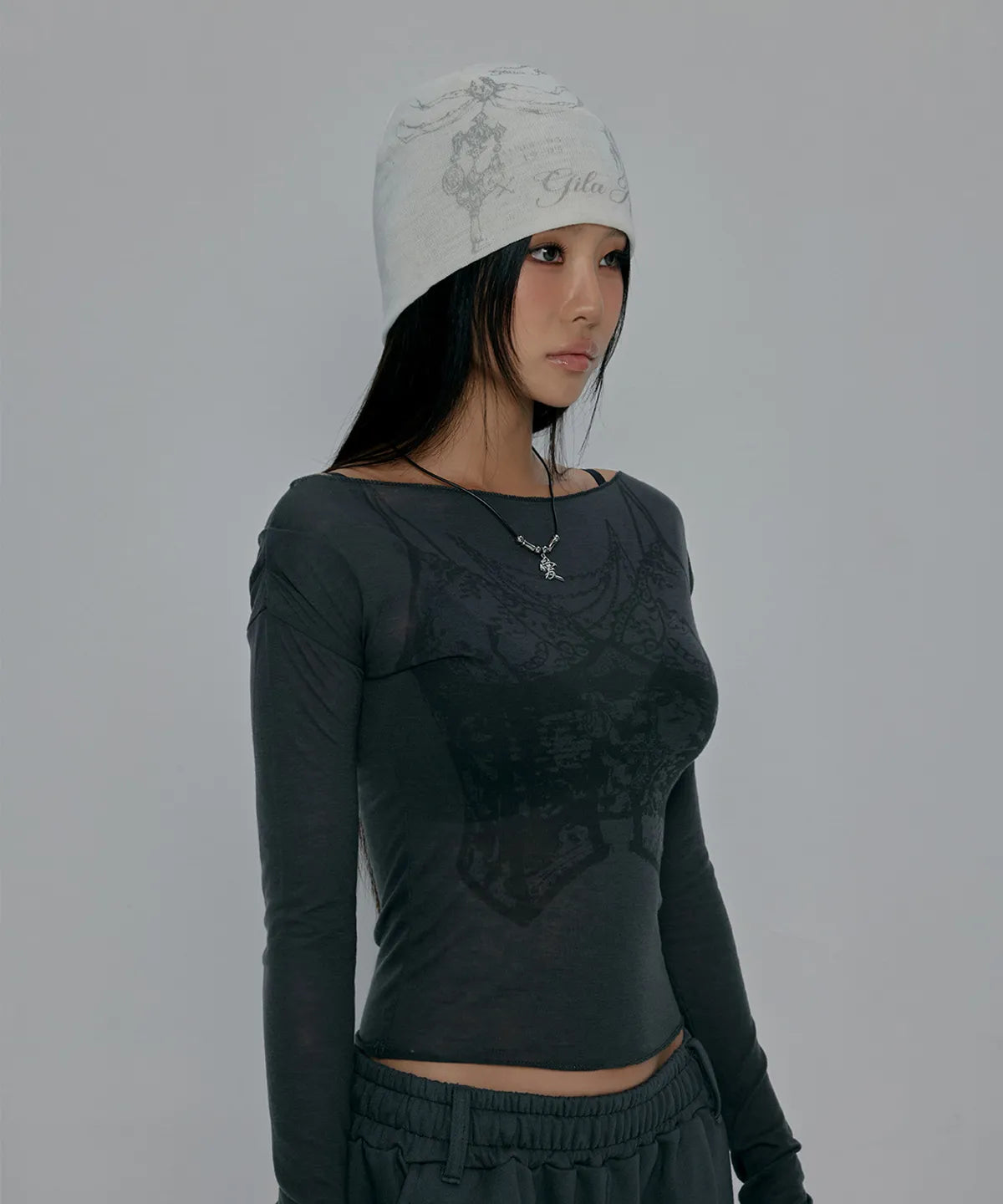 TATTOOED GRAPHIC BEANIE - 2 colors