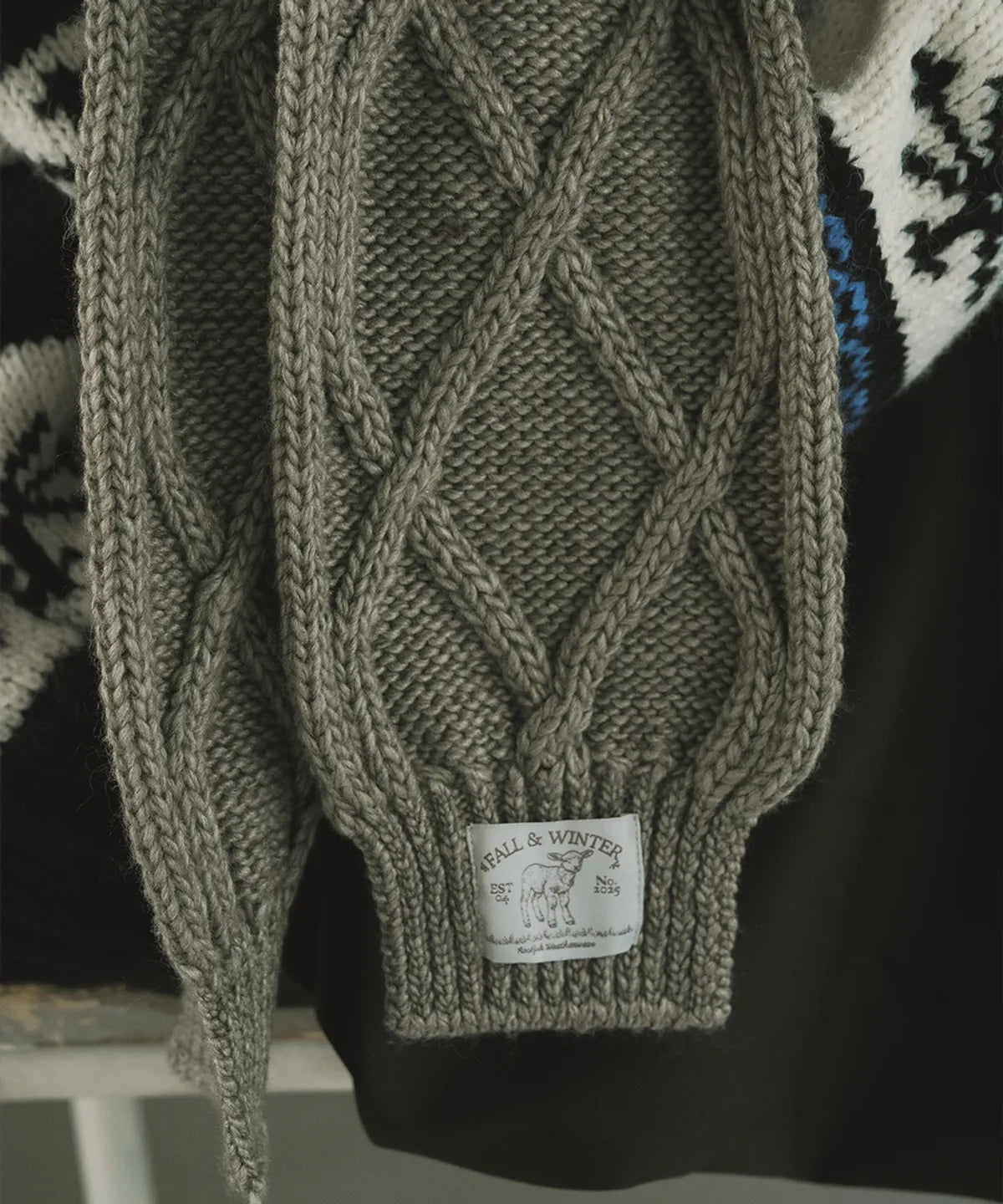 DIAMOND CABLE SCARF - 4 colors