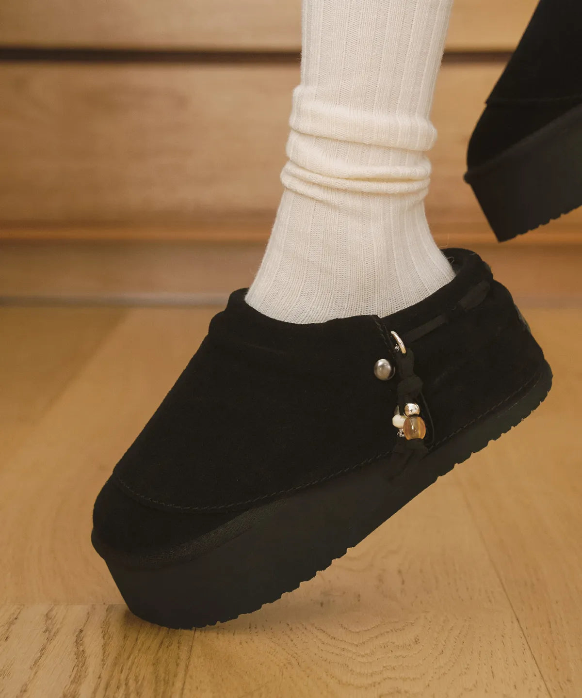 STUD MAXI FOLDED MULES - 2 colors