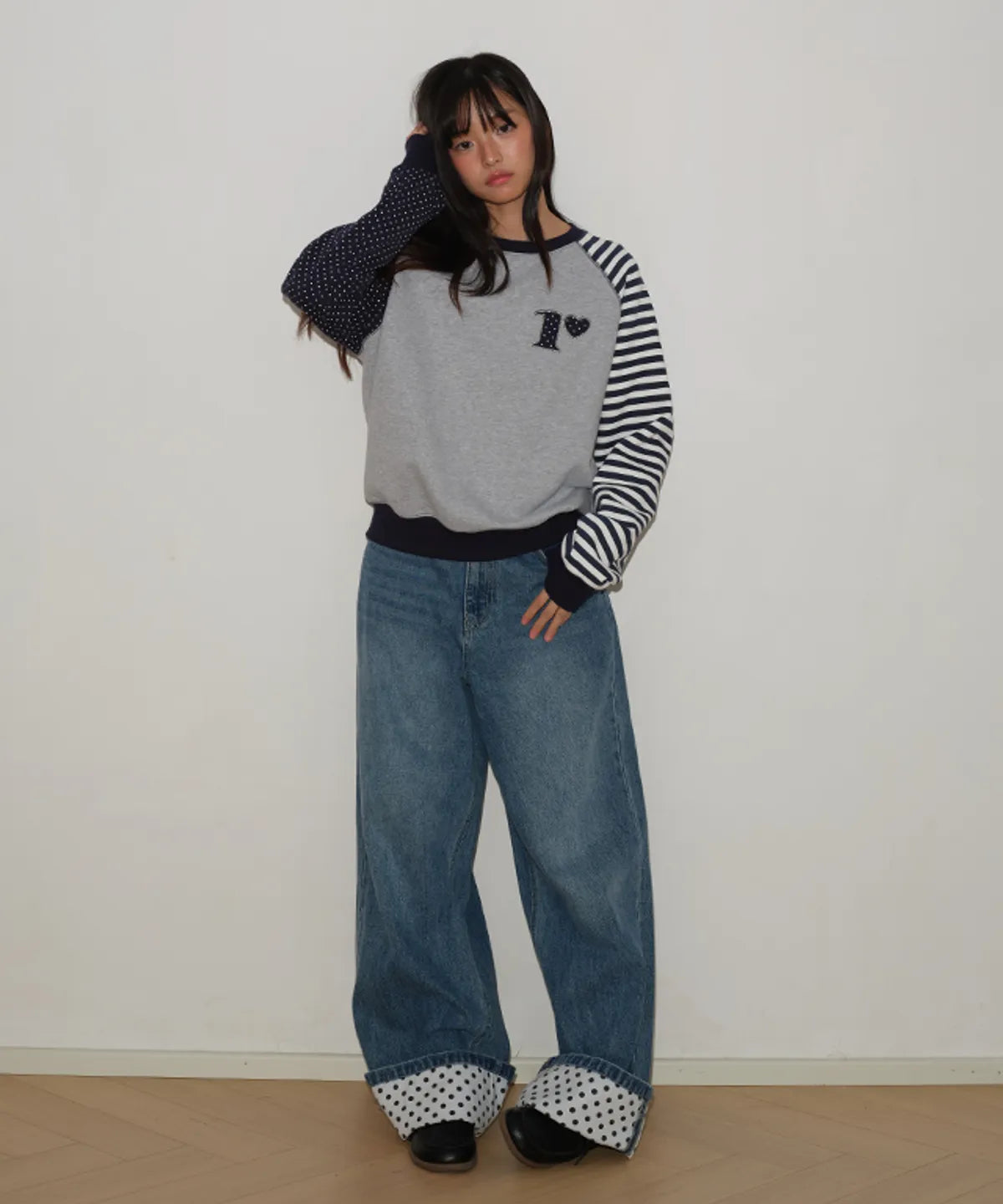 DOT R STRIPE BLOCKING SWEATSHIRT GREY