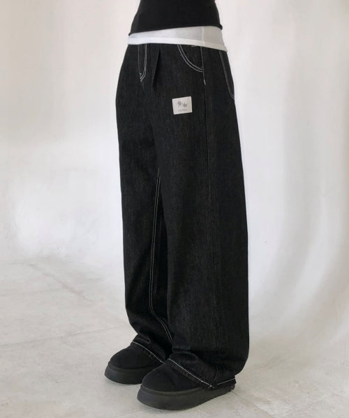TEE WHITE TEE WIDE PANTS BLACK