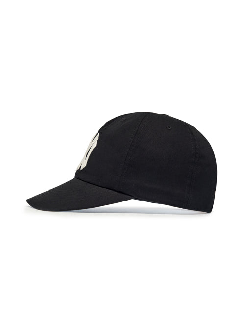 Q FIT UNSTRUCTURED BALL CAP NY #KARINA同款! BLACK