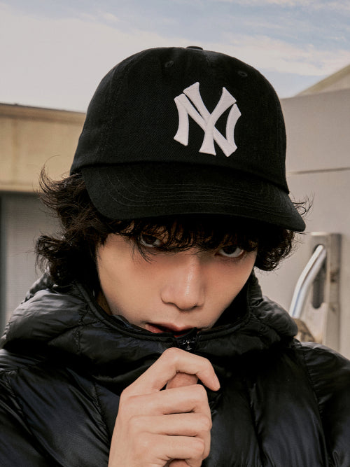 Q FIT UNSTRUCTURED BALL CAP NY #KARINA同款! BLACK