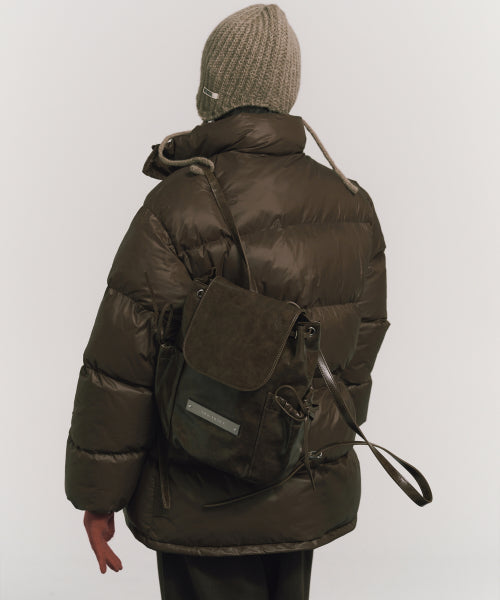 CRYSTAL LEATHER SHIRRING BACKPACK #徐睿知同款! - 2 COLORS BROWN