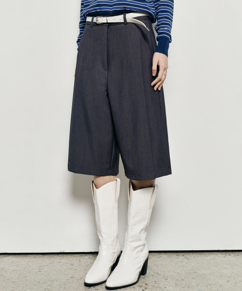 WIDE PINTUCK BERMUDA PANTS #徐睿知同款! - 2 COLORS CHARCOAL
