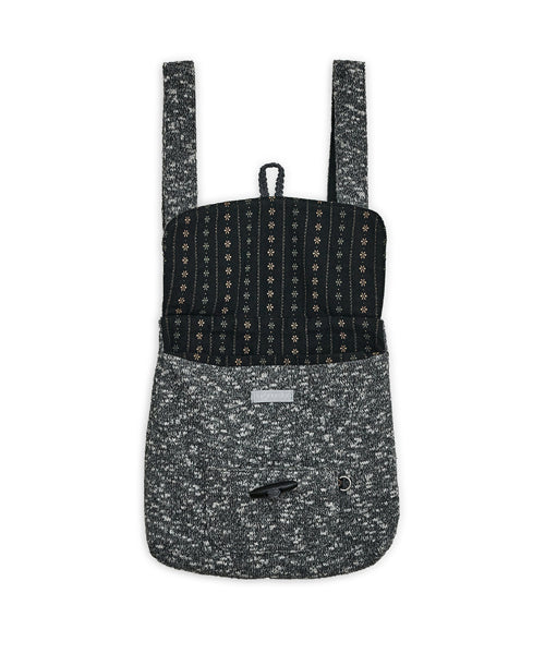 KNIT BUTTON BACKPACK - 2 COLORS CHARCOAL