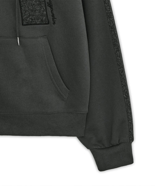 CROSS PATCH HOODED ZIP-UP CHARCOAL