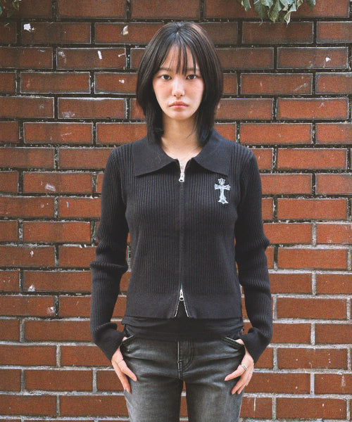 GOTHIC CROSS KNIT - 3 COLORS BLACK