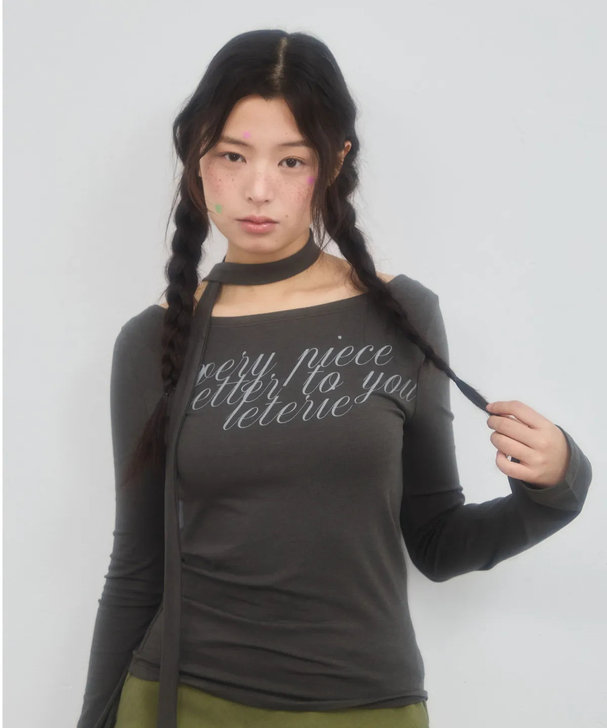 LETTERING OFF-SHOULDER TIE LONG SLEEVE - 3 colors