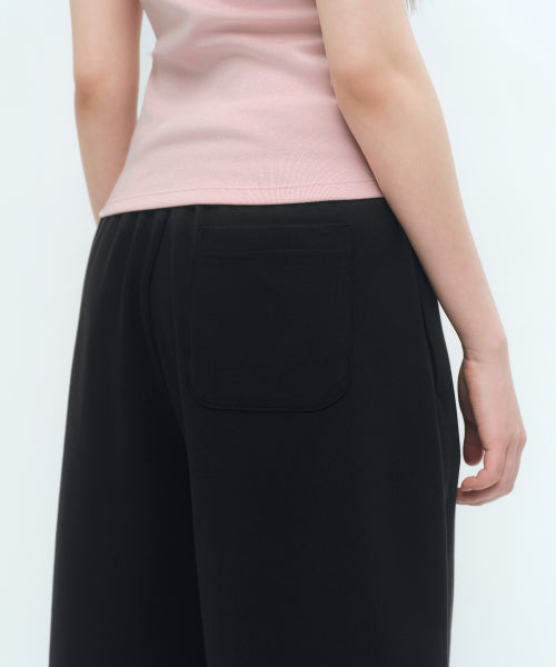 WOMENS ONE TUCK BERMUDA SWEAT PANTS #韓韶禧同款! - 4 COLORS BLACK