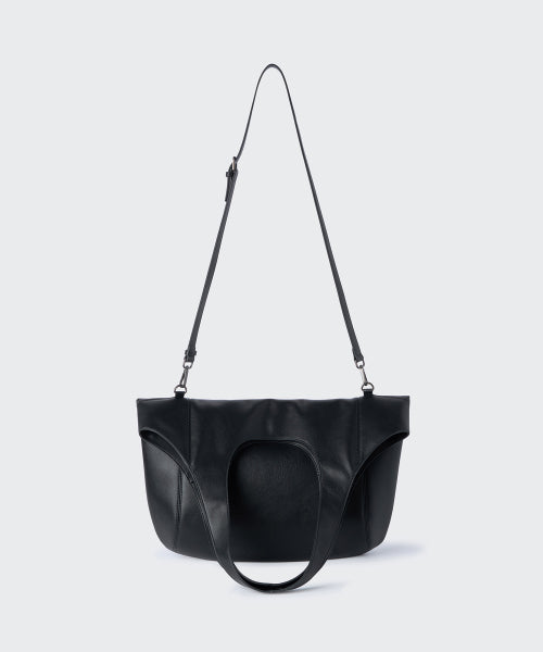 SYNTHETIC LEATHER ROUNDED SHOULDER BAG BLACK