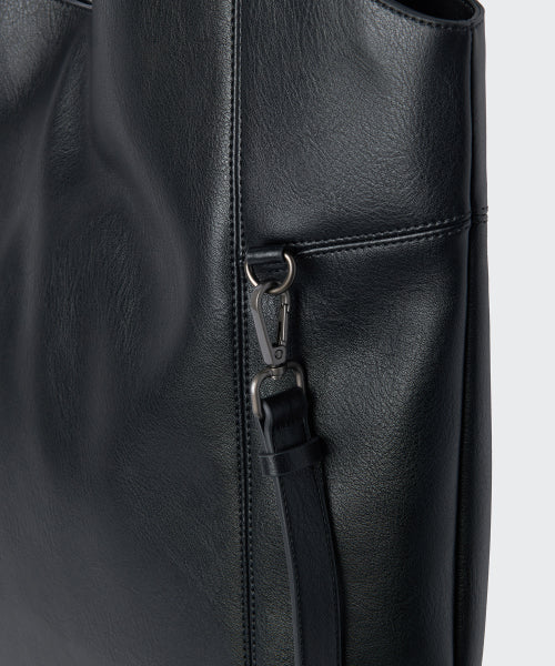 SYNTHETIC LEATHER ROUNDED SHOULDER BAG BLACK