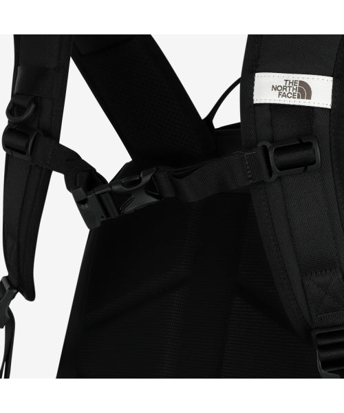 STANDARD MAX BACKPACK BLACK