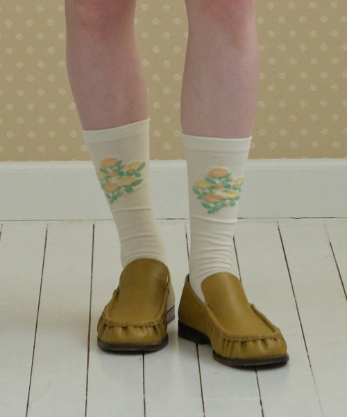 ROSE PATTERN SOCKS - 2 COLORS IVORY