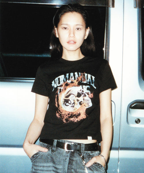 BLAZING SKULL T-SHIRT - BLACK - 2 COLORS